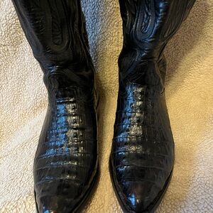 Beautiful Men Black Hornback Alligator Boots Mfg in The USA by Fort Walkerker